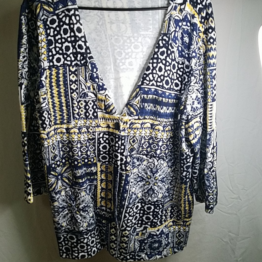 Cj banks blue/ yellow/white, deep v neck cardigan